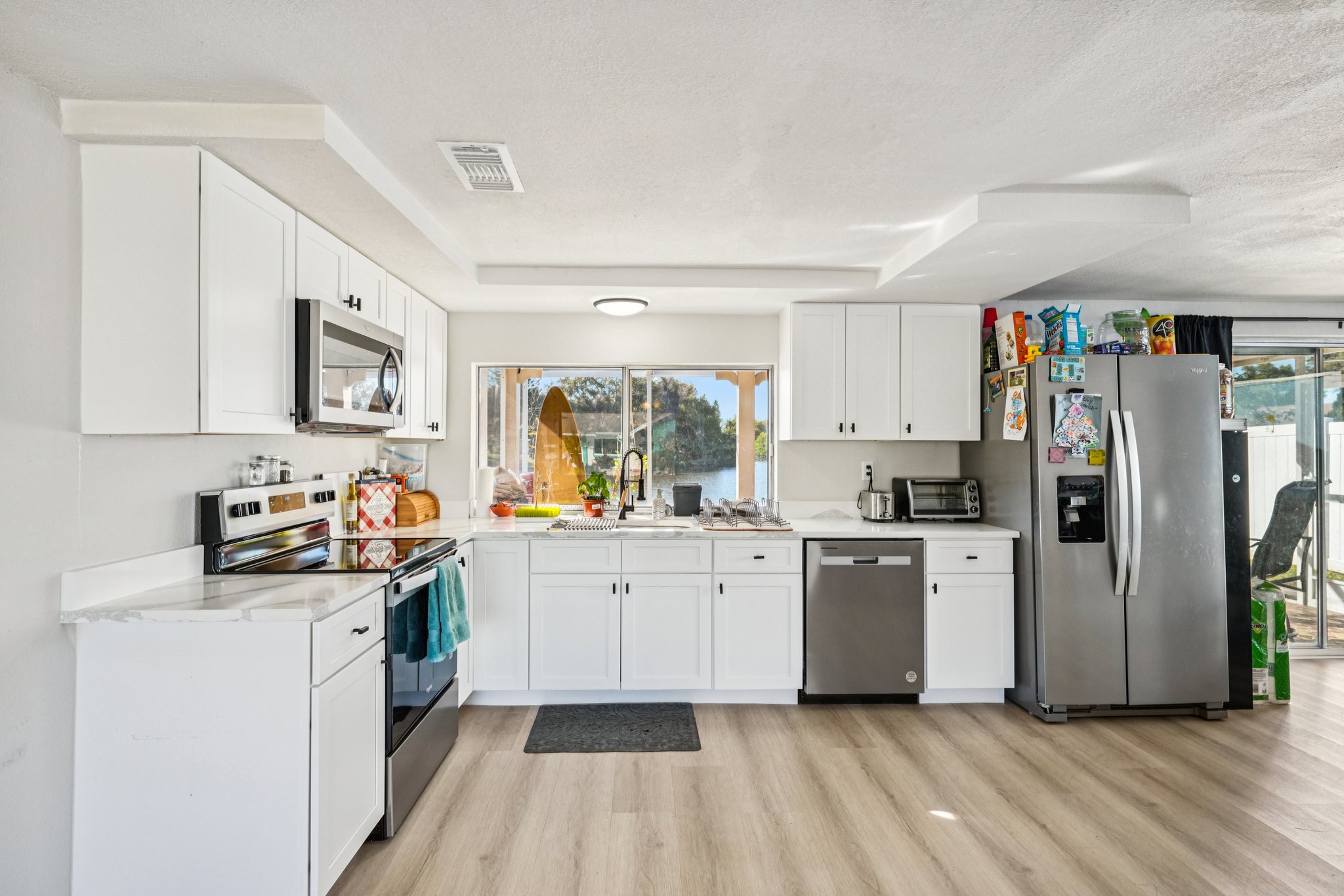 Springfield Dr-S3001-020.jpg