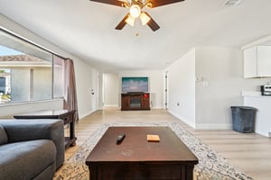 Springfield Dr-S3001-010.jpg