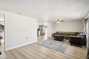 Springfield Dr-S3001-014.jpg