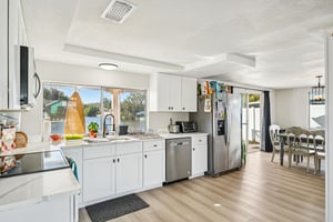 Springfield Dr-S3001-021.jpg