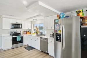 Springfield Dr-S3001-023.jpg