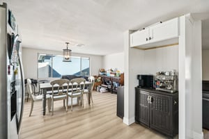 Springfield Dr-S3001-025.jpg