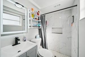 Springfield Dr-S3001-036.jpg