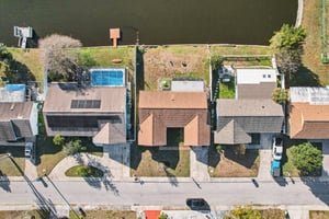 Springfield Dr-S3001-057.jpg