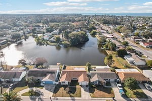 Springfield Dr-S3001-059.jpg