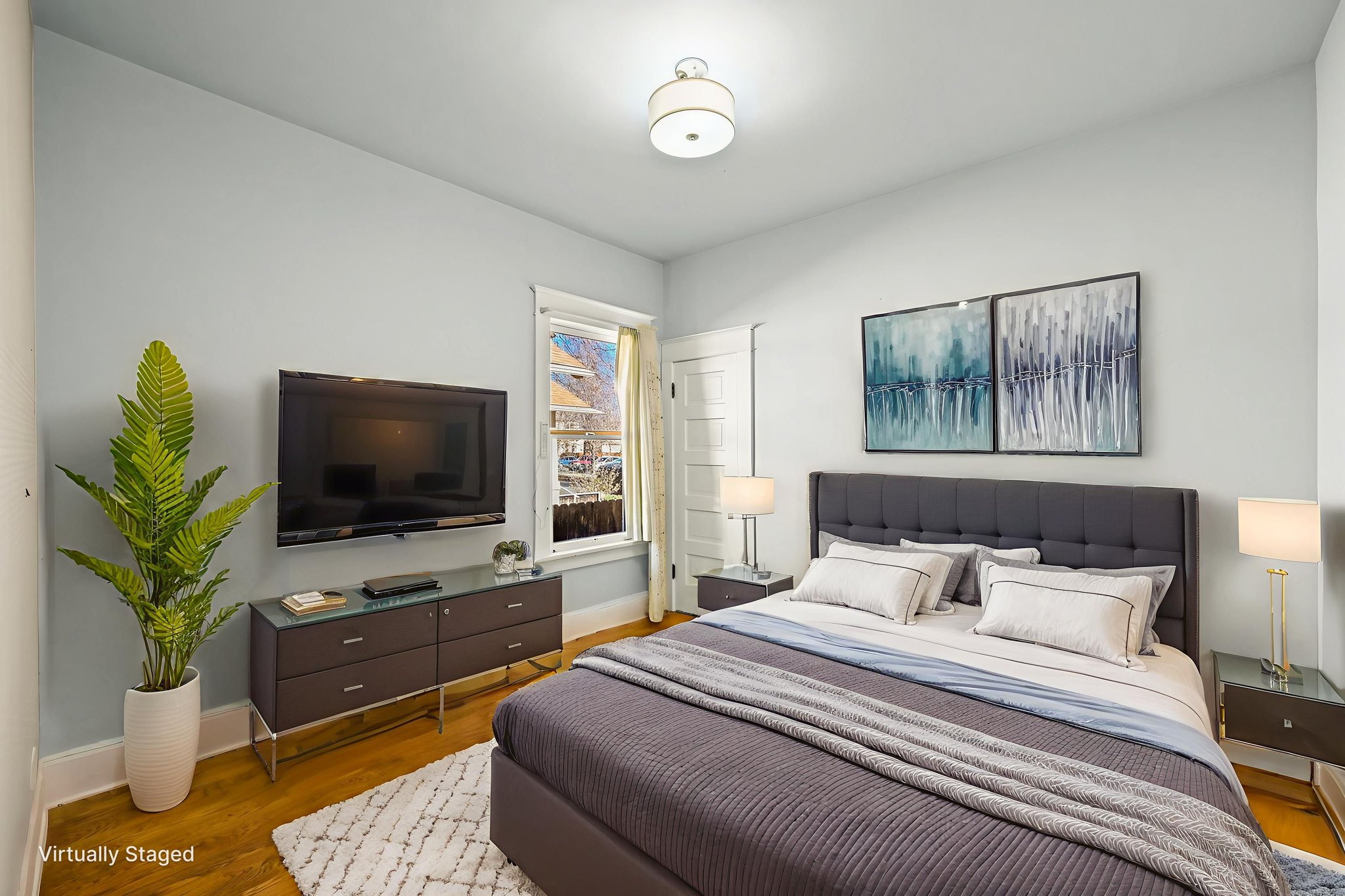 _DSC2936 virtually staged.jpeg