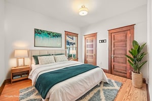 _DSC2991 virtually staged.jpeg