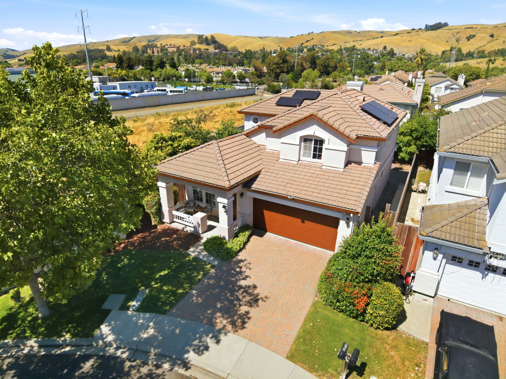 002_F8_AERIAL_34341 Sandburg Dr