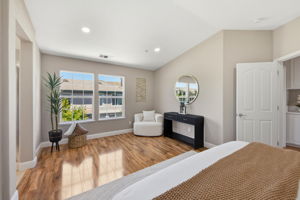 031_F8_34341 Sandburg Dr