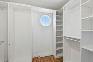 037_F8_34341 Sandburg Dr