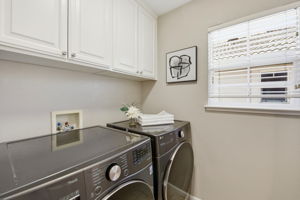043_F8_34341 Sandburg Dr