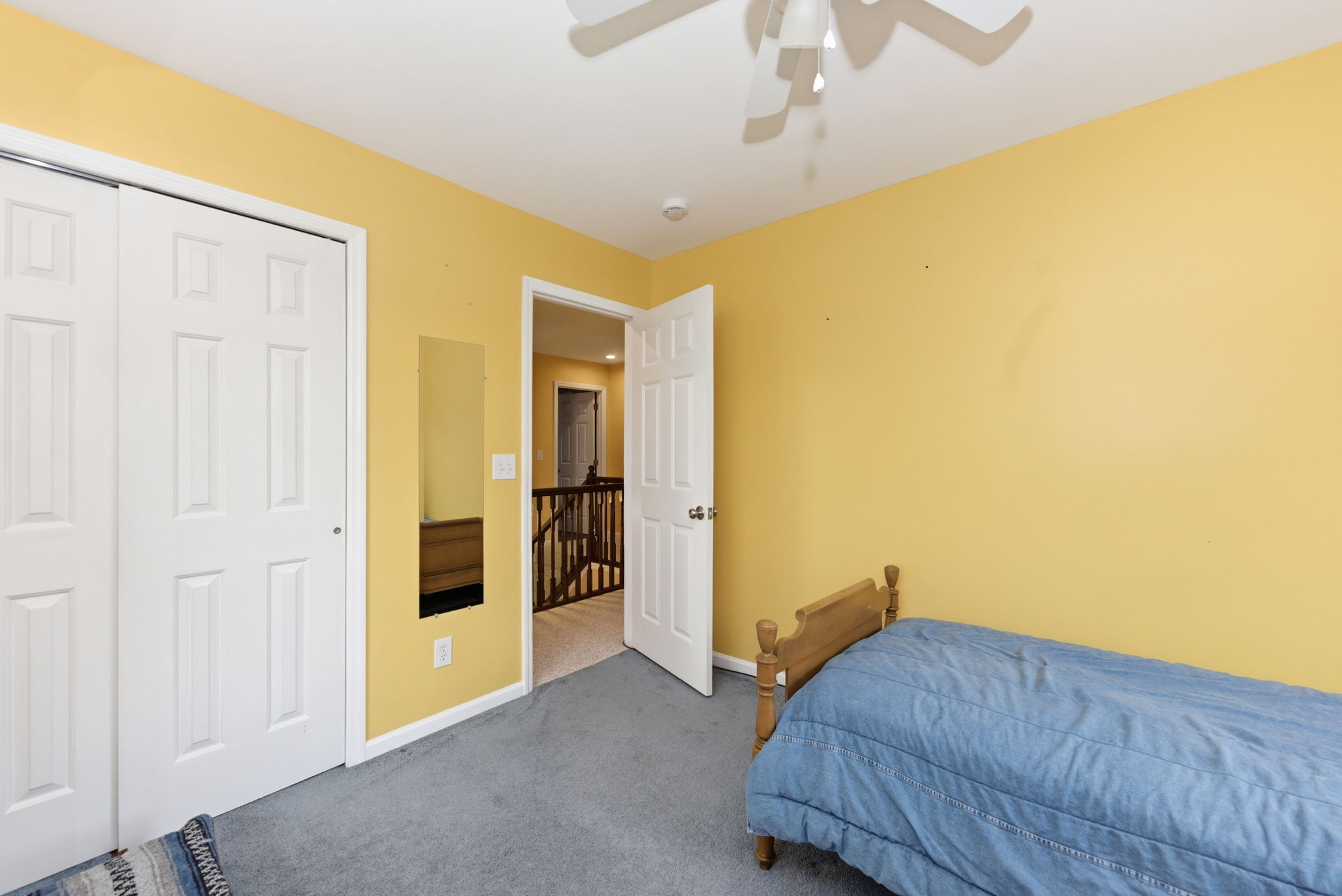  Photo 48
