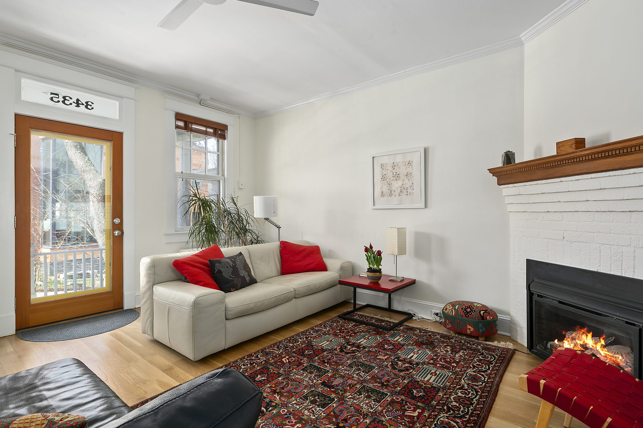 3435 Mt Pleasant St NW, Washington, DC 20010, USA Photo 9
