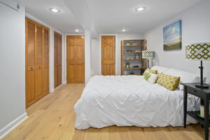 3435 Mt Pleasant St NW, Washington, DC 20010, USA Photo 44