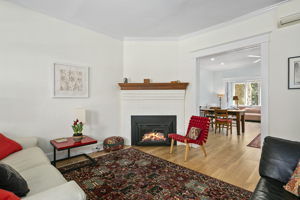 3435 Mt Pleasant St NW, Washington, DC 20010, USA Photo 11