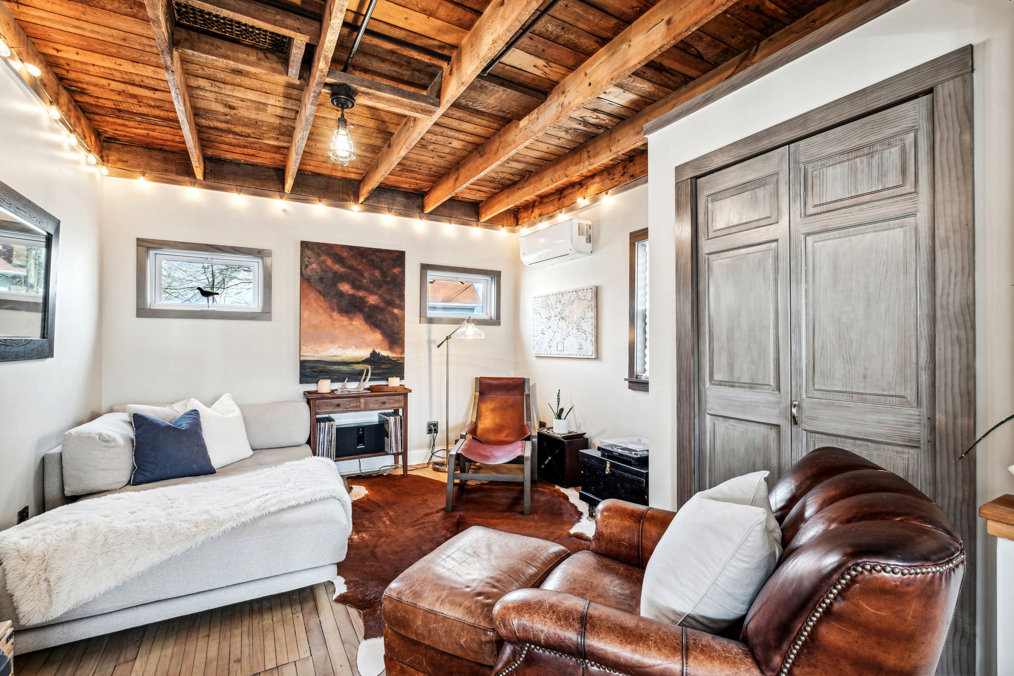 15_Interior