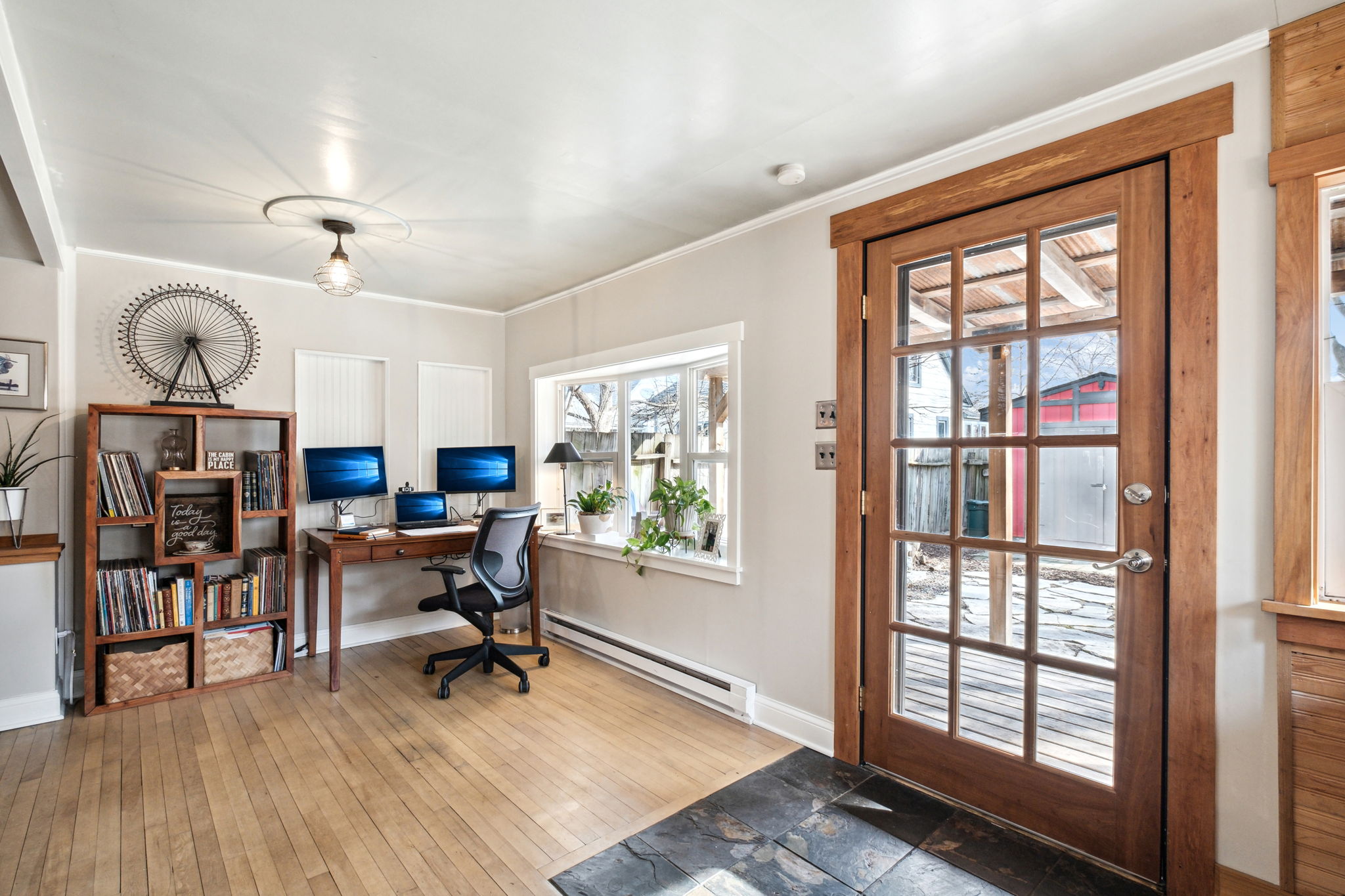 19_Interior