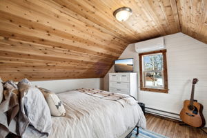 24_Interior