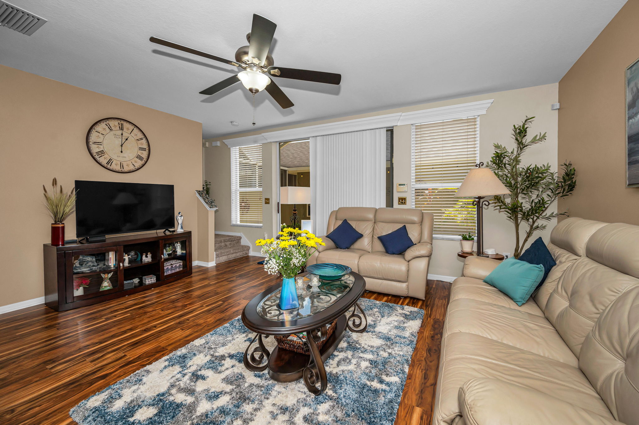 Living Room2
