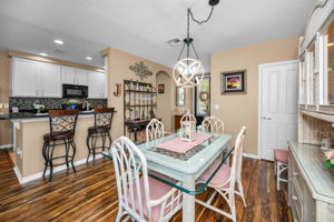 Dining Room4
