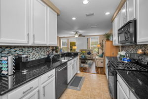 Kitchen8