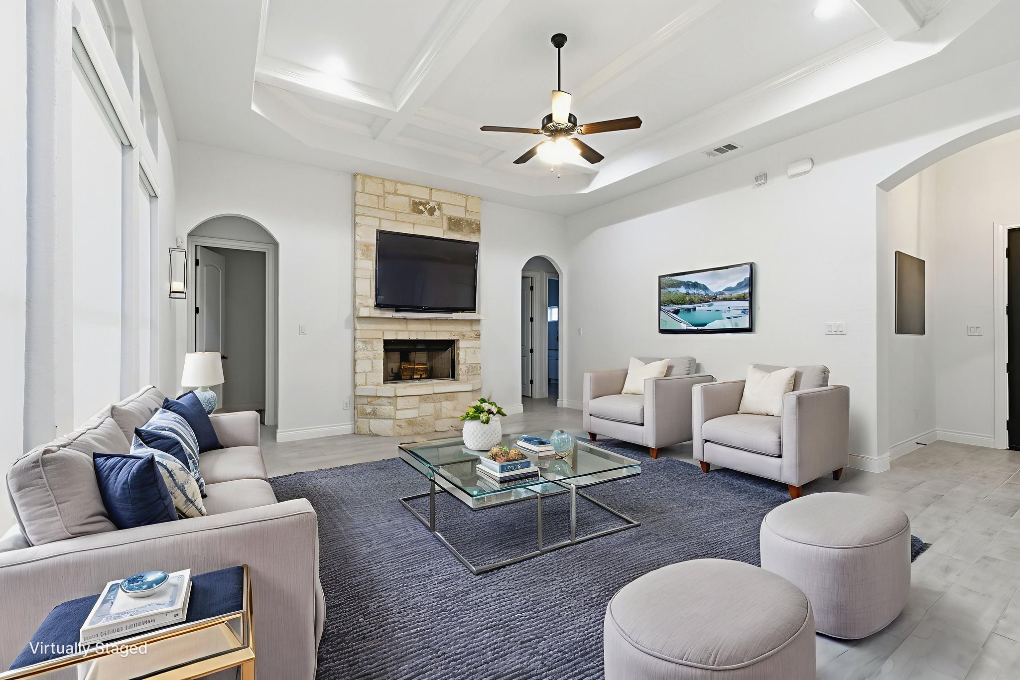 8Y8A7537 virtually staged.jpeg