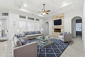 8Y8A7534 virtually staged.jpeg