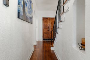  Photo 47