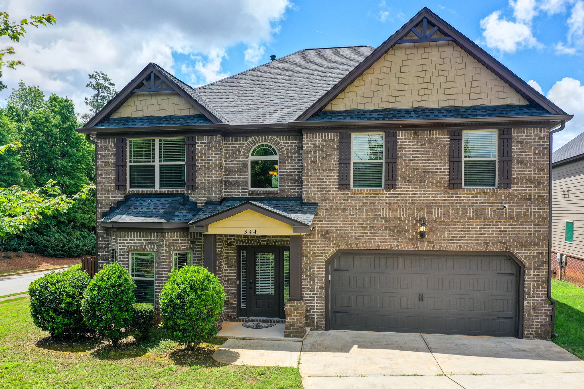 1 Aerial Ext Front