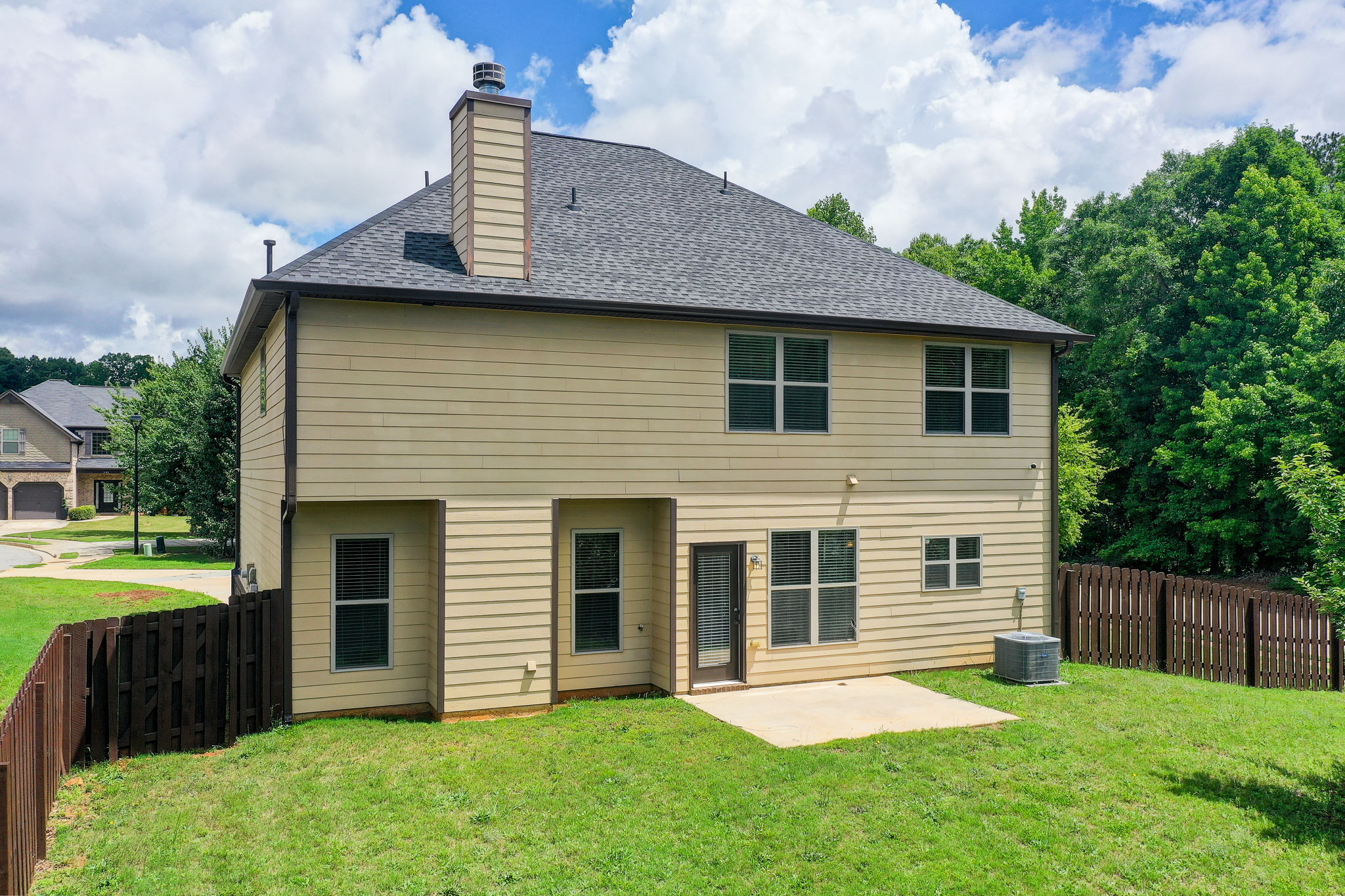 15 Aerial Ext Rear