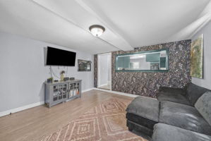  Photo 45