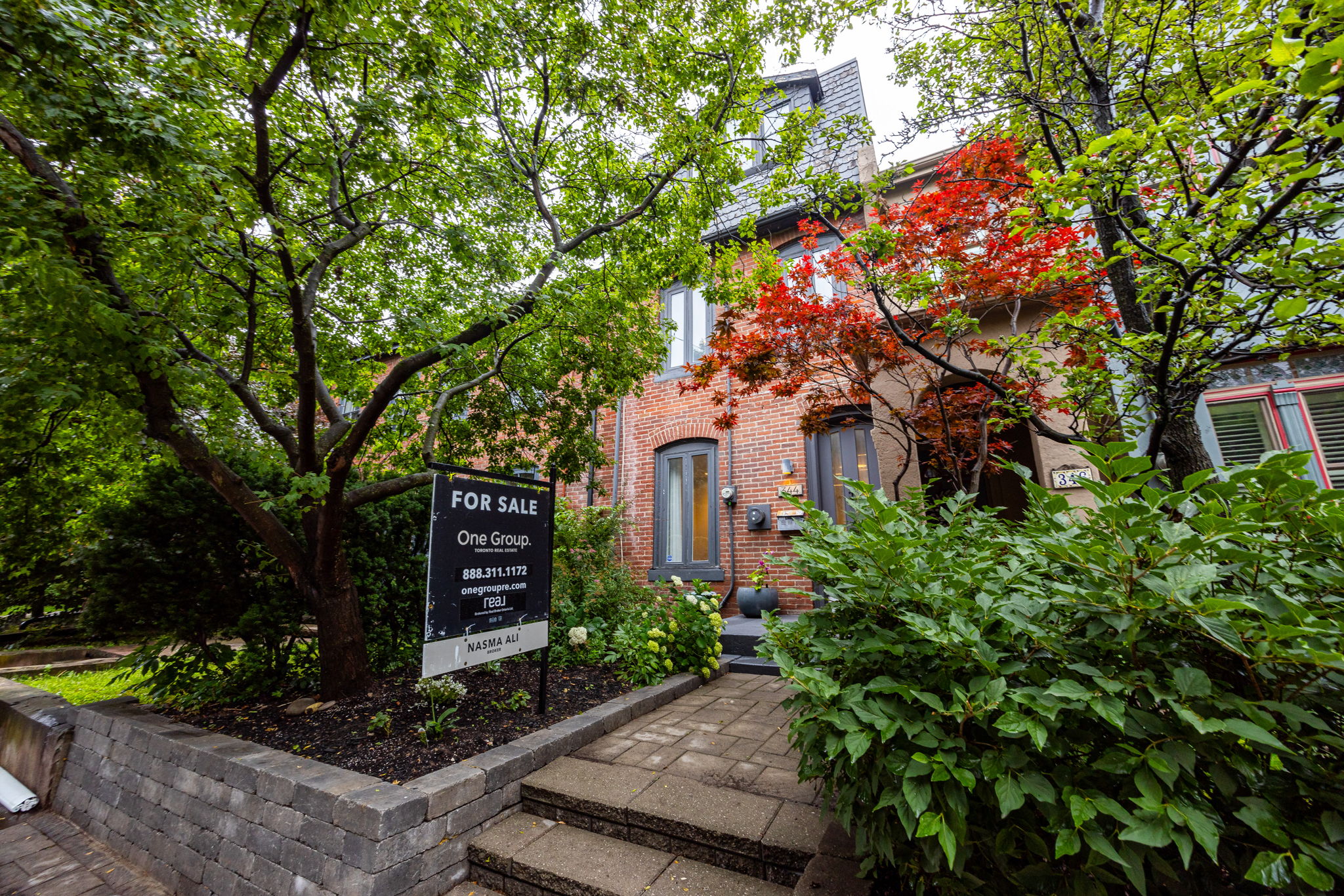 Toronto property showcase — delivered property photograph 3
