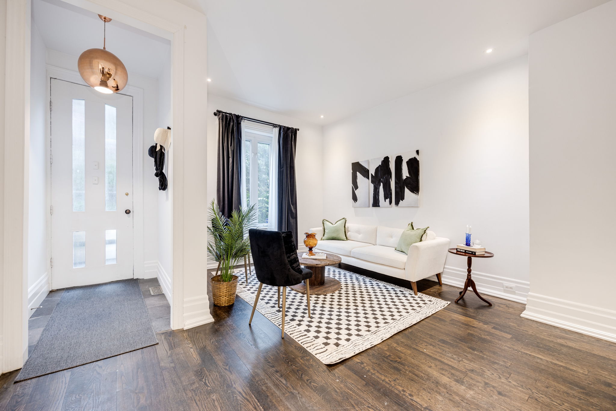 Toronto property showcase — delivered property photograph 5