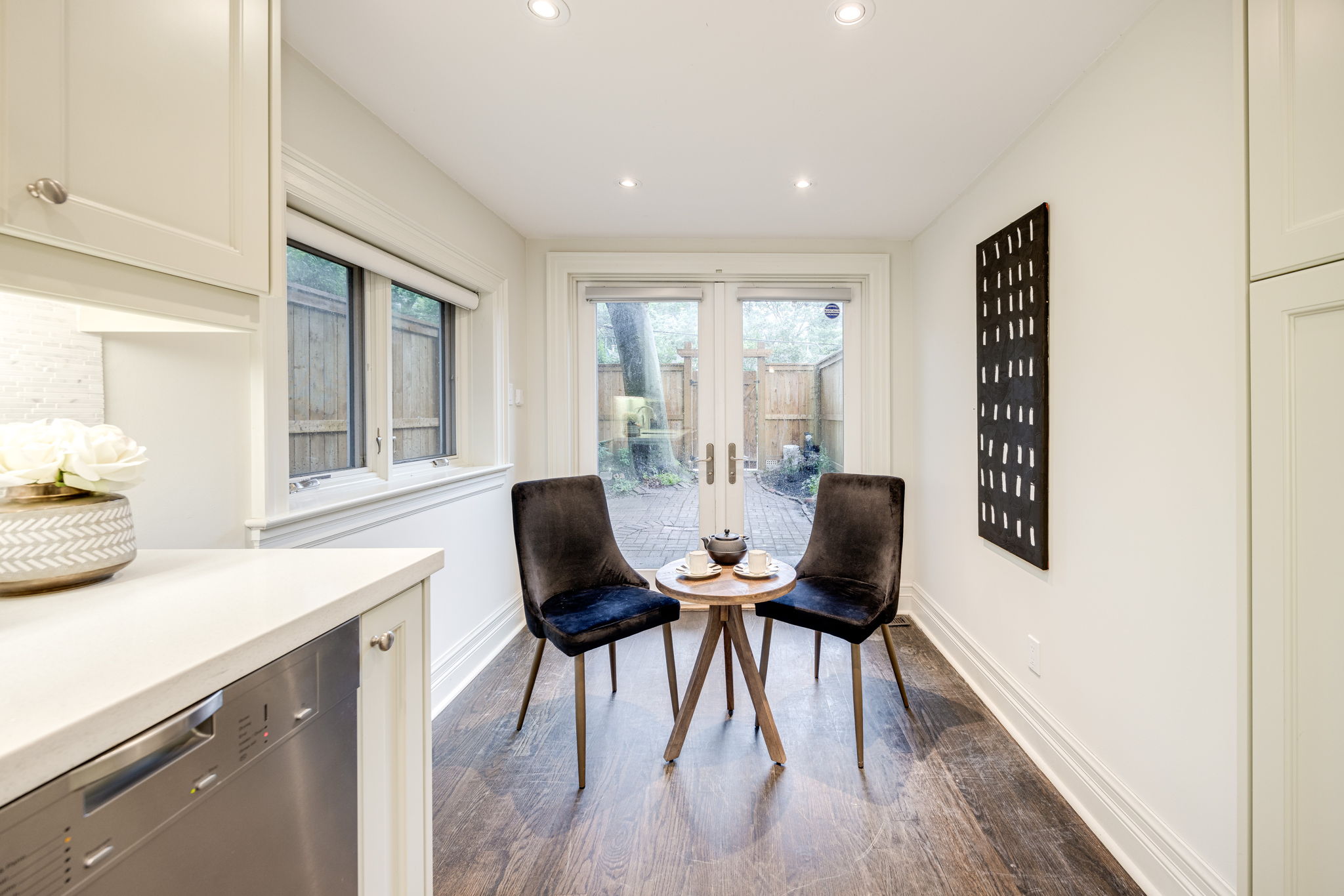 Toronto property showcase — delivered property photograph 15