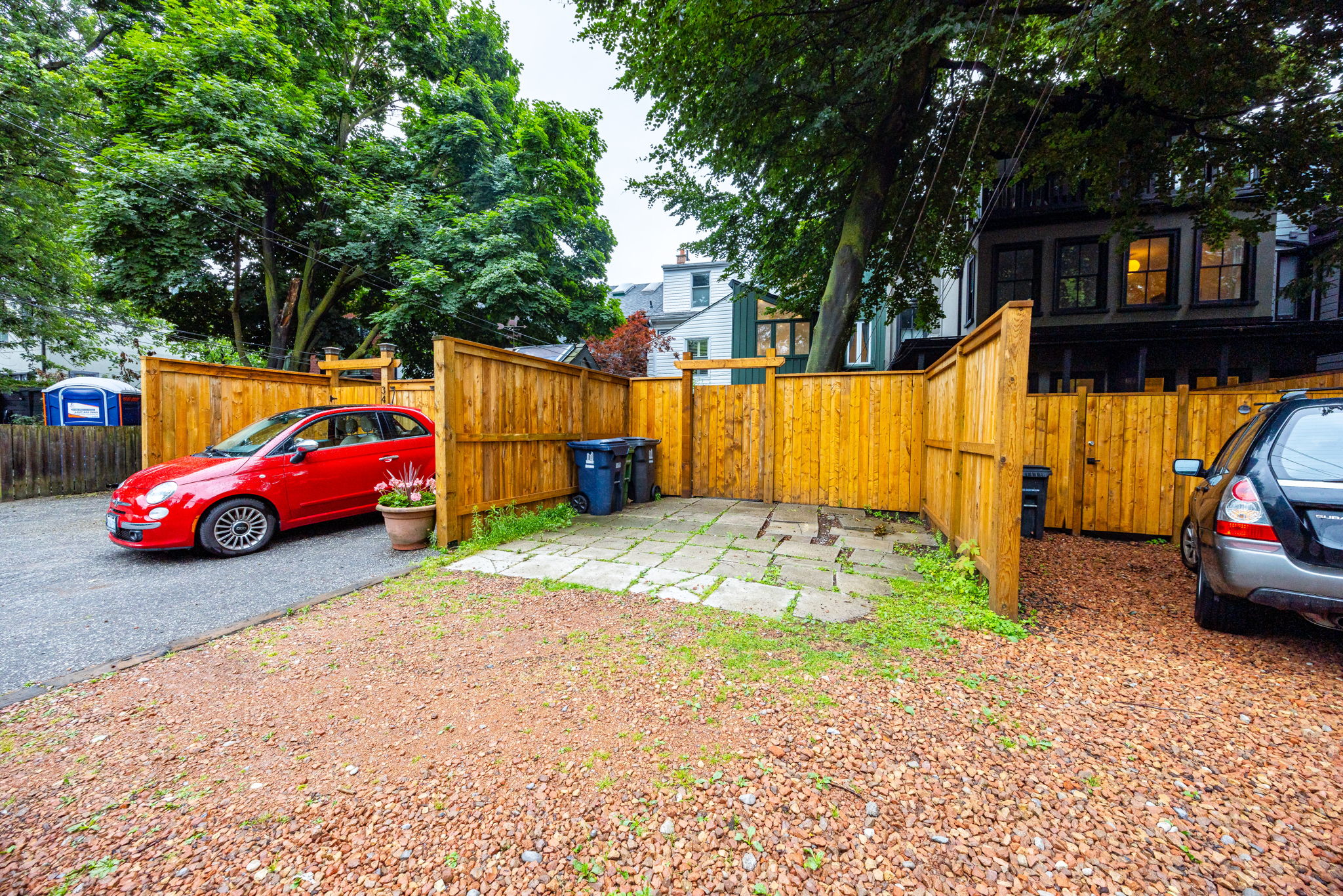 Toronto property showcase — delivered property photograph 38