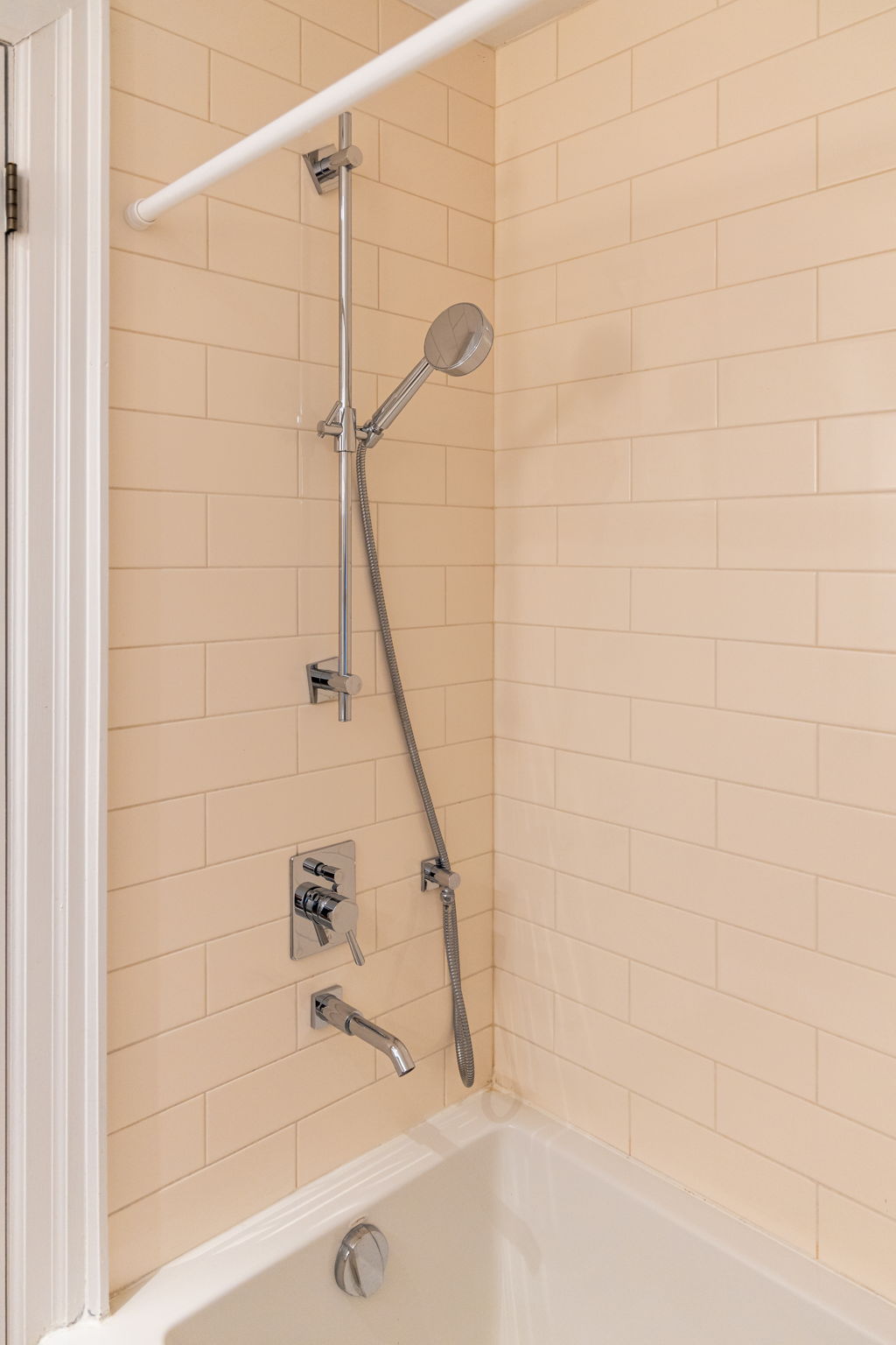 Toronto property showcase — delivered property photograph 64