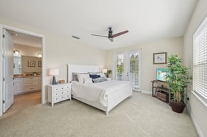 77th St W 201-S0209-013.jpg