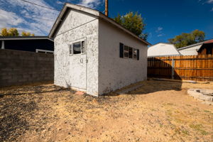  Photo 32