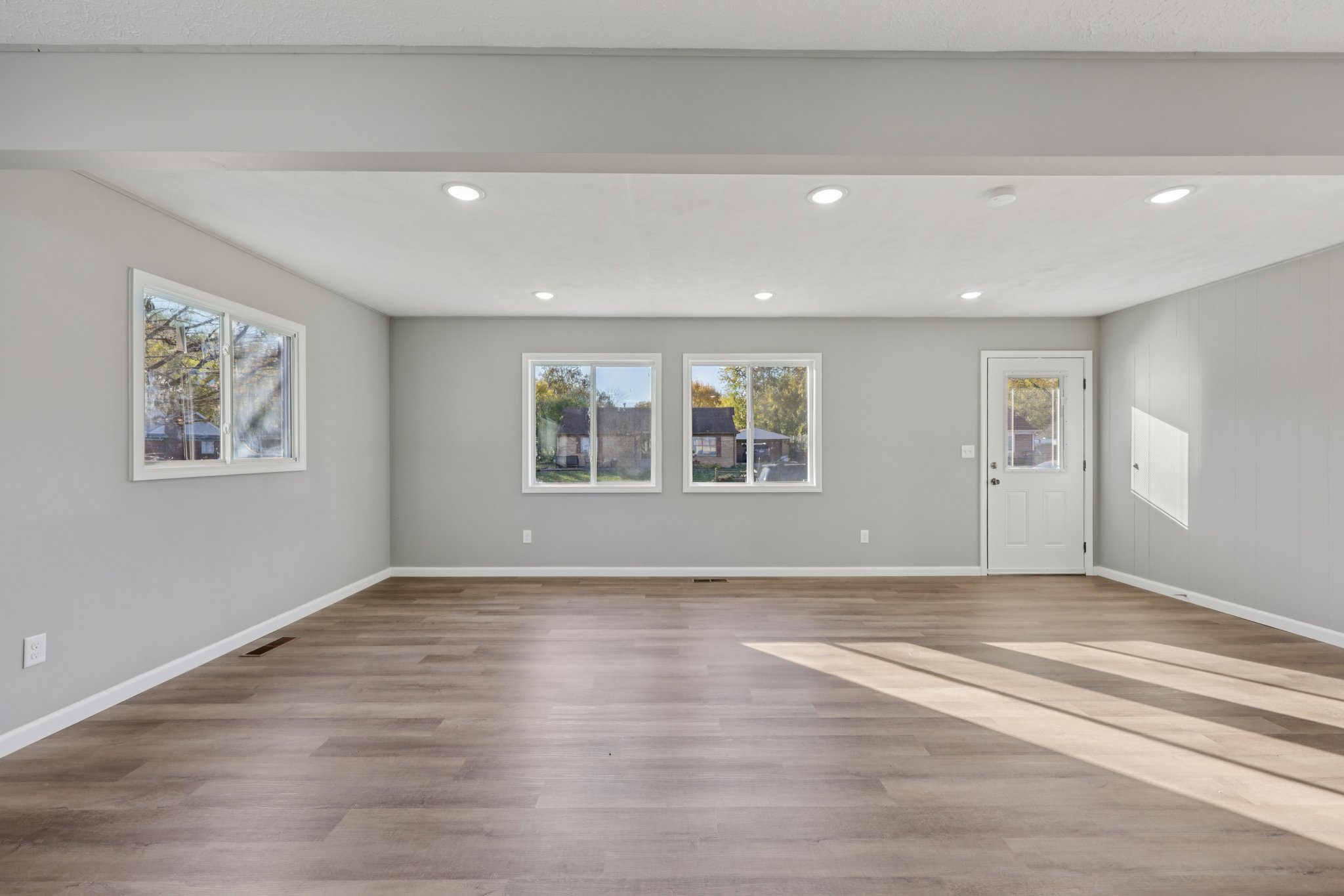 Minger Rd-S0811-005.jpg