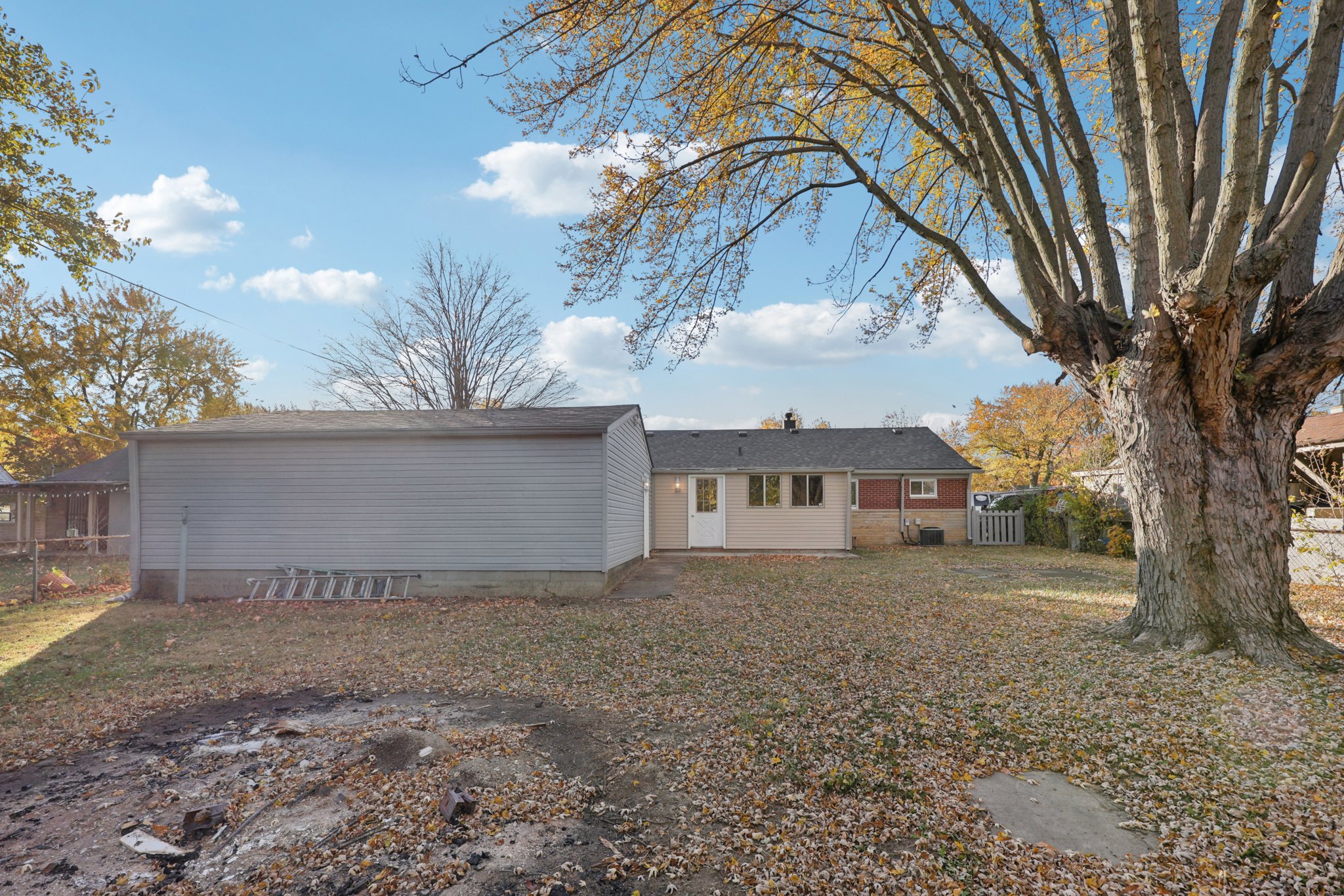 Minger Rd-S0811-035.jpg