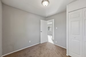 Minger Rd-S0811-017.jpg