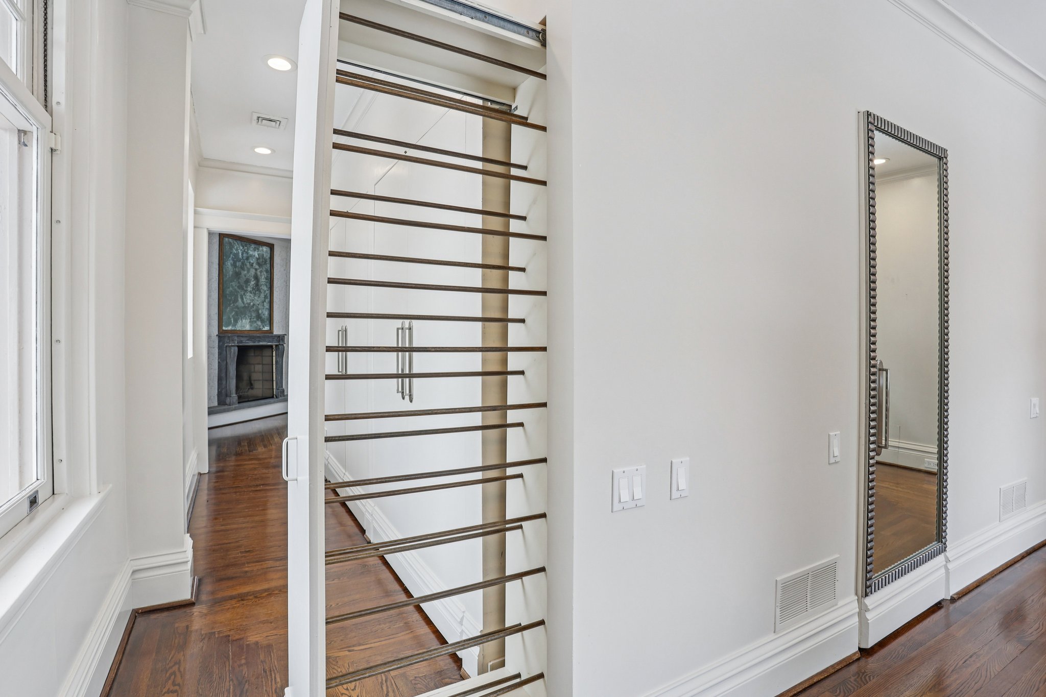 Lanark Rd-S2702-035.jpg