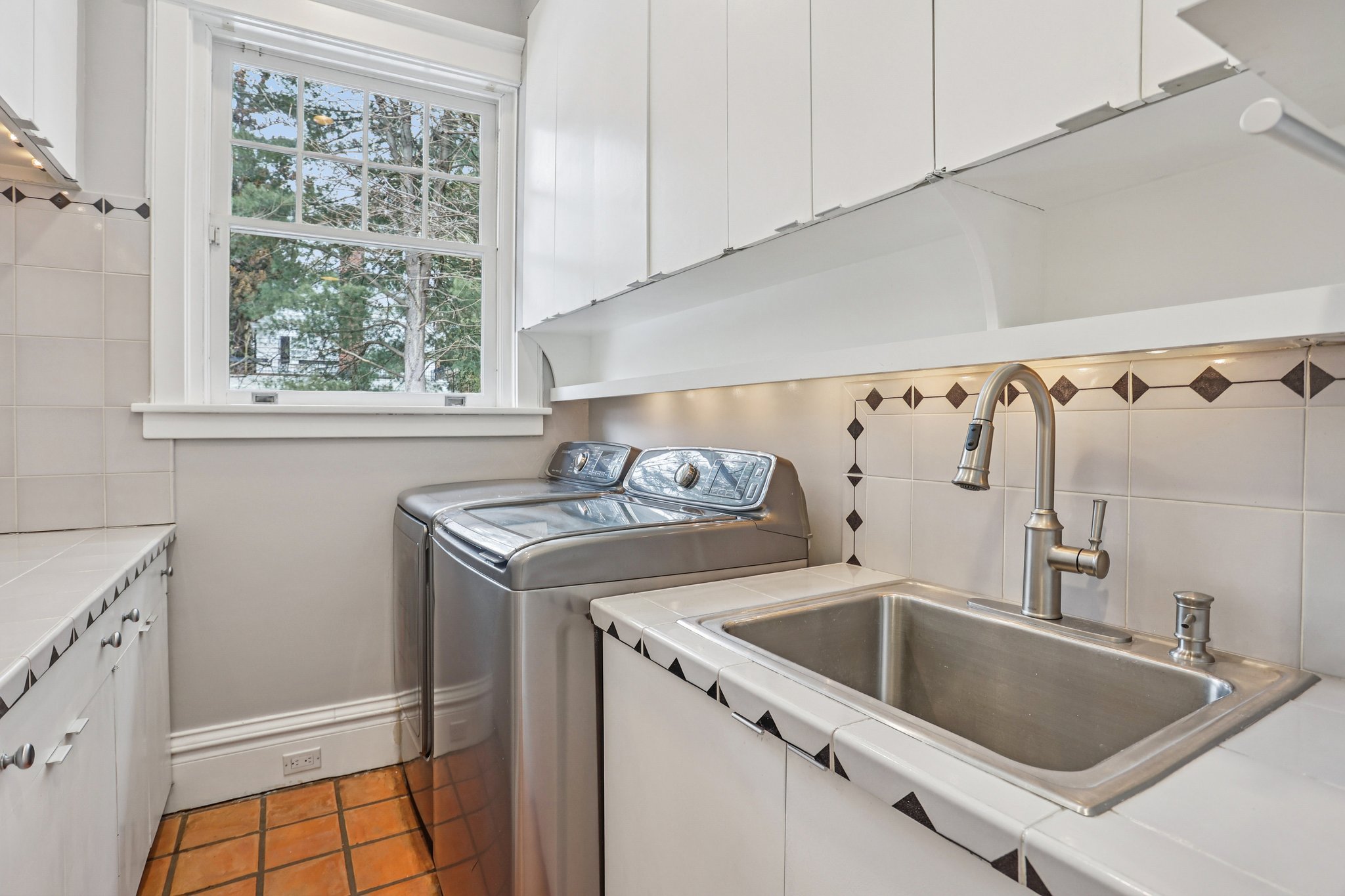 Lanark Rd-S2702-079.jpg