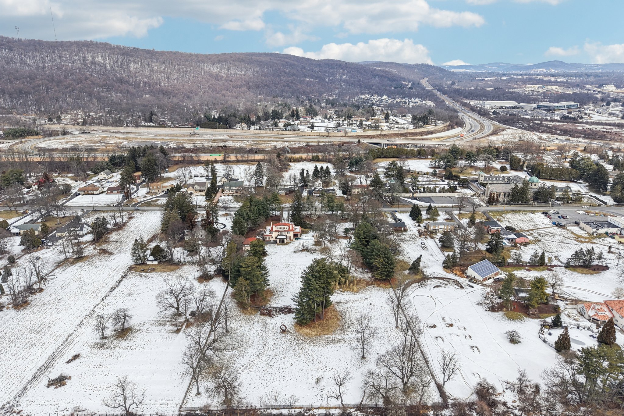 Lanark Rd-S2702-112.jpg