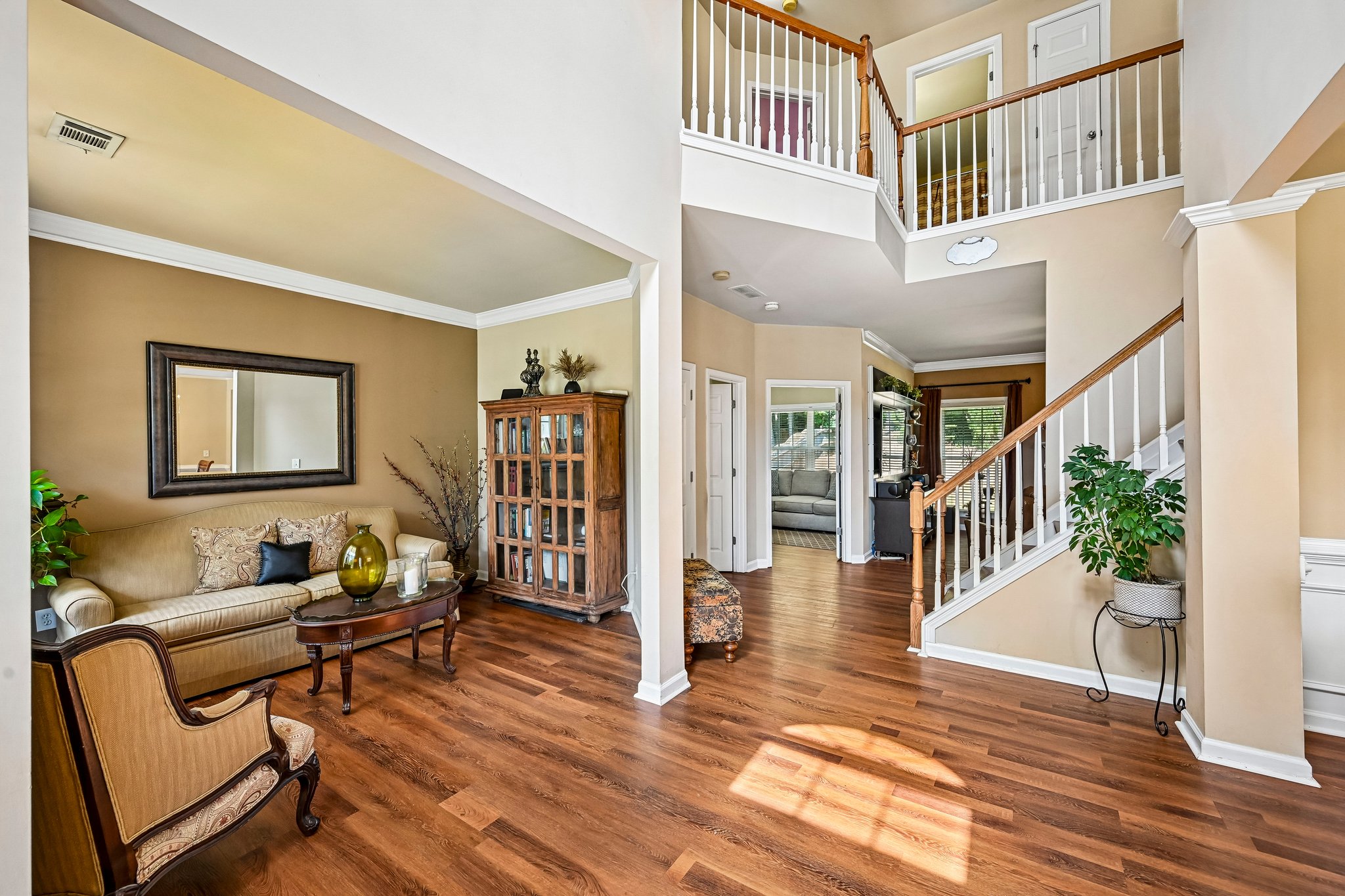 Owens Landing Dr-S2309-009.jpg