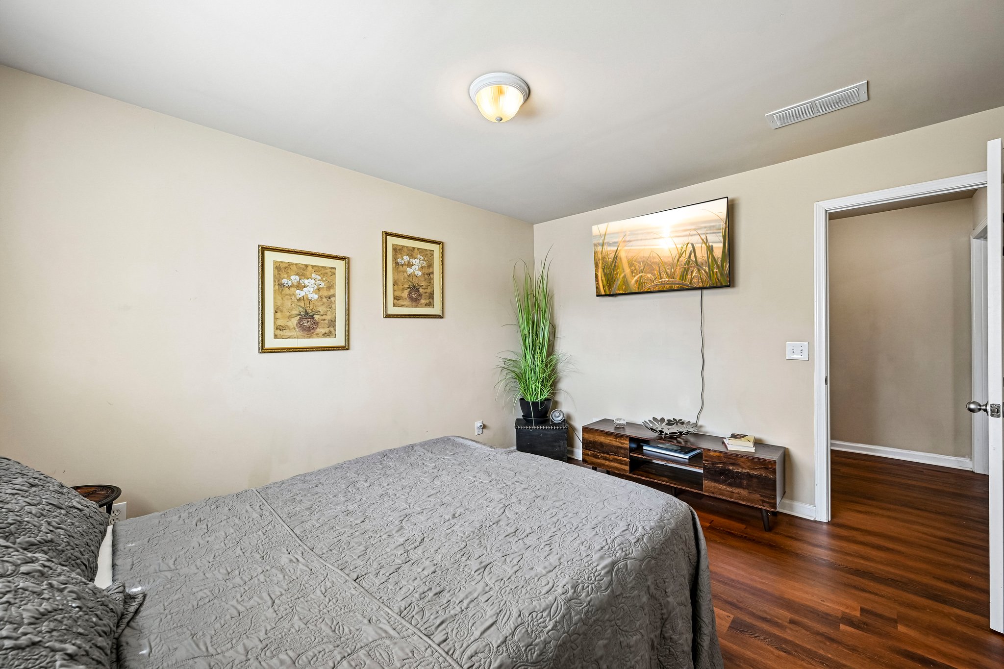 Owens Landing Dr-S2309-044.jpg