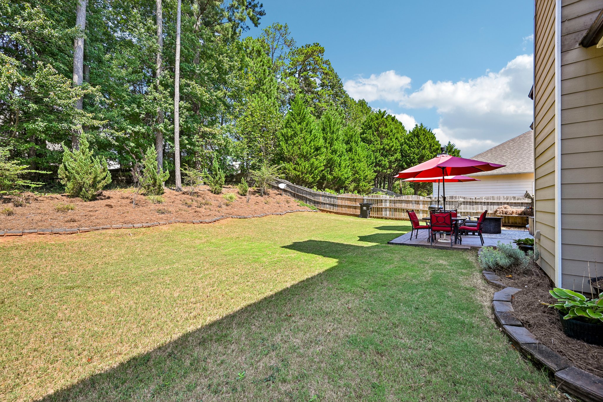 Owens Landing Dr-S2309-058.jpg