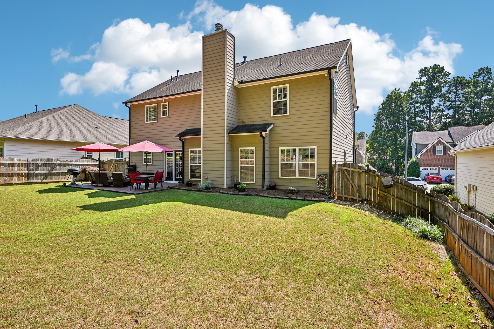 Owens Landing Dr-S2309-059.jpg