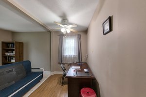  Photo 12