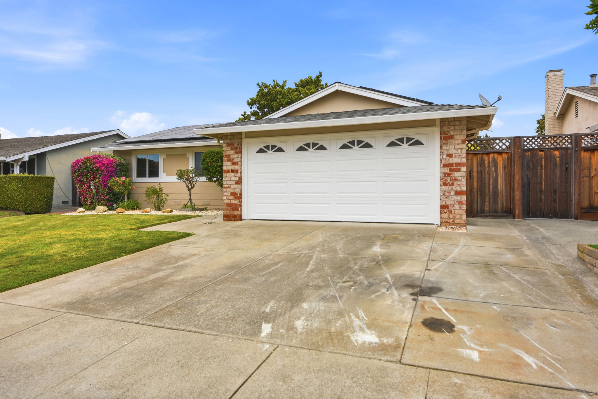 003_F8_34446 Helston Pl